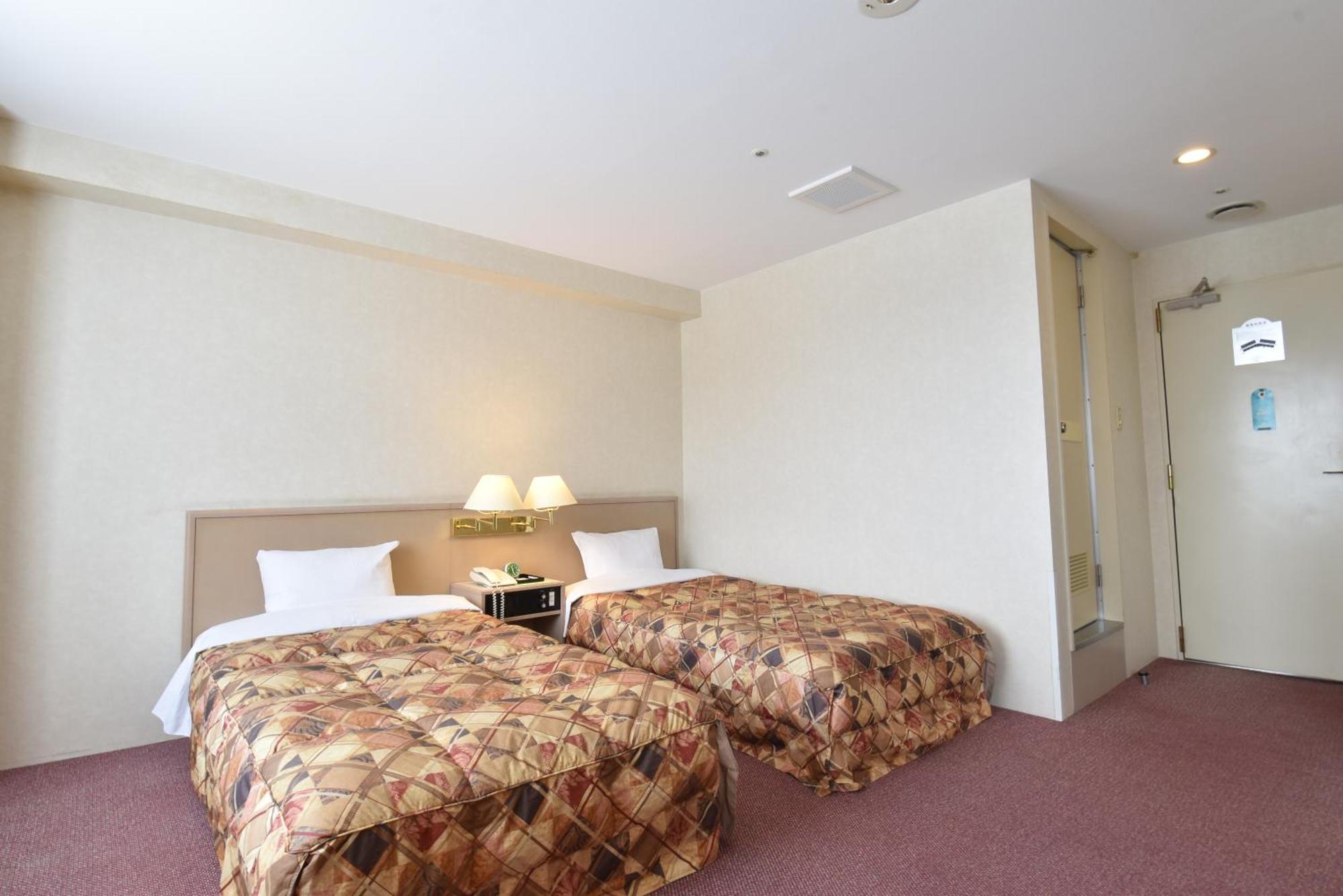 Biei Shirogane Onsen Hotel Park Hills Стая снимка